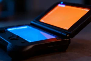 Anbernic's Budget Dual-Screen Handheld Challenges Retro Gaming Market Dynamics - Professional coverage